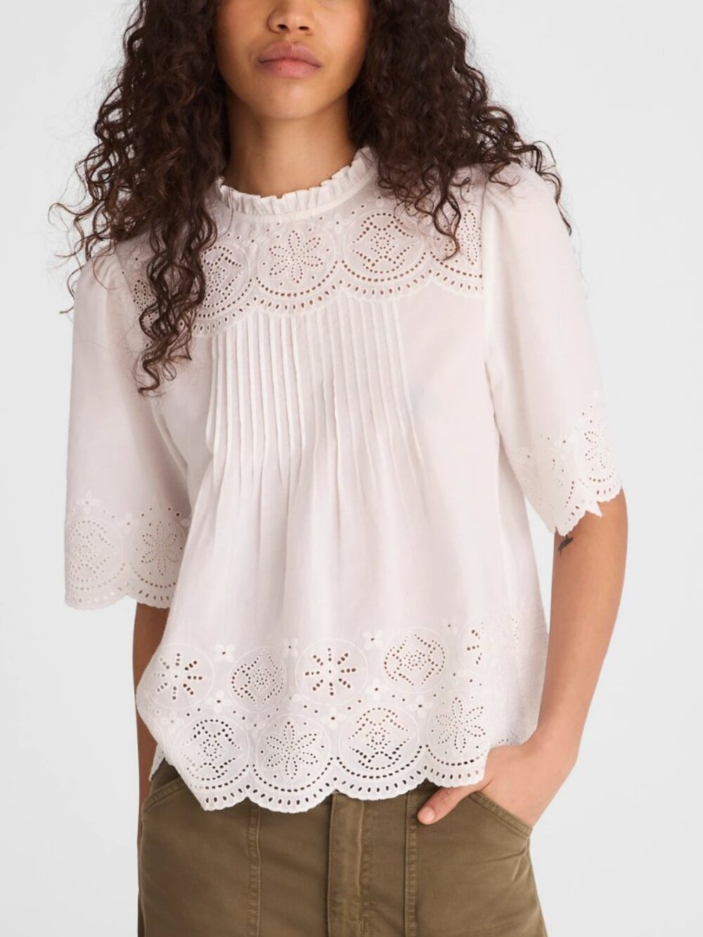 Madewell Embroidered Eyelet Pintuck High Neck Scalloped Top White Size M NWT